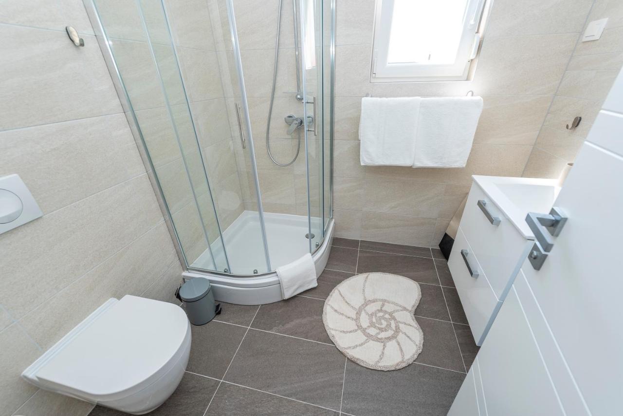Luxury Apartments - La Vir 1 & 2 Dış mekan fotoğraf
