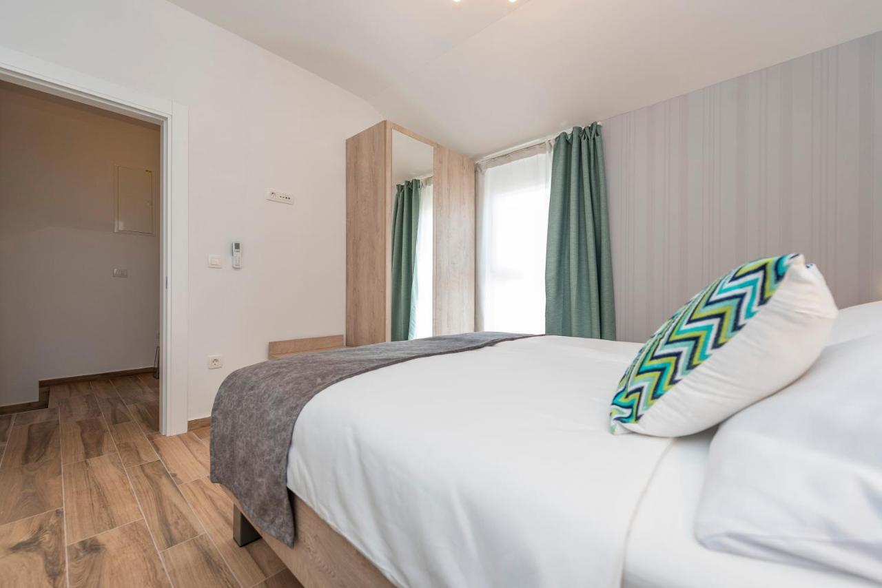 Luxury Apartments - La Vir 1 & 2 Dış mekan fotoğraf