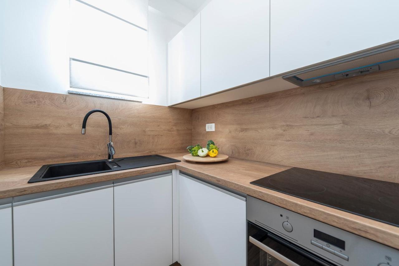 Luxury Apartments - La Vir 1 & 2 Dış mekan fotoğraf