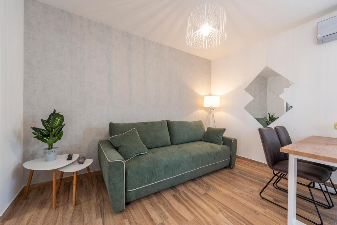 Luxury Apartments - La Vir 1 & 2 Dış mekan fotoğraf