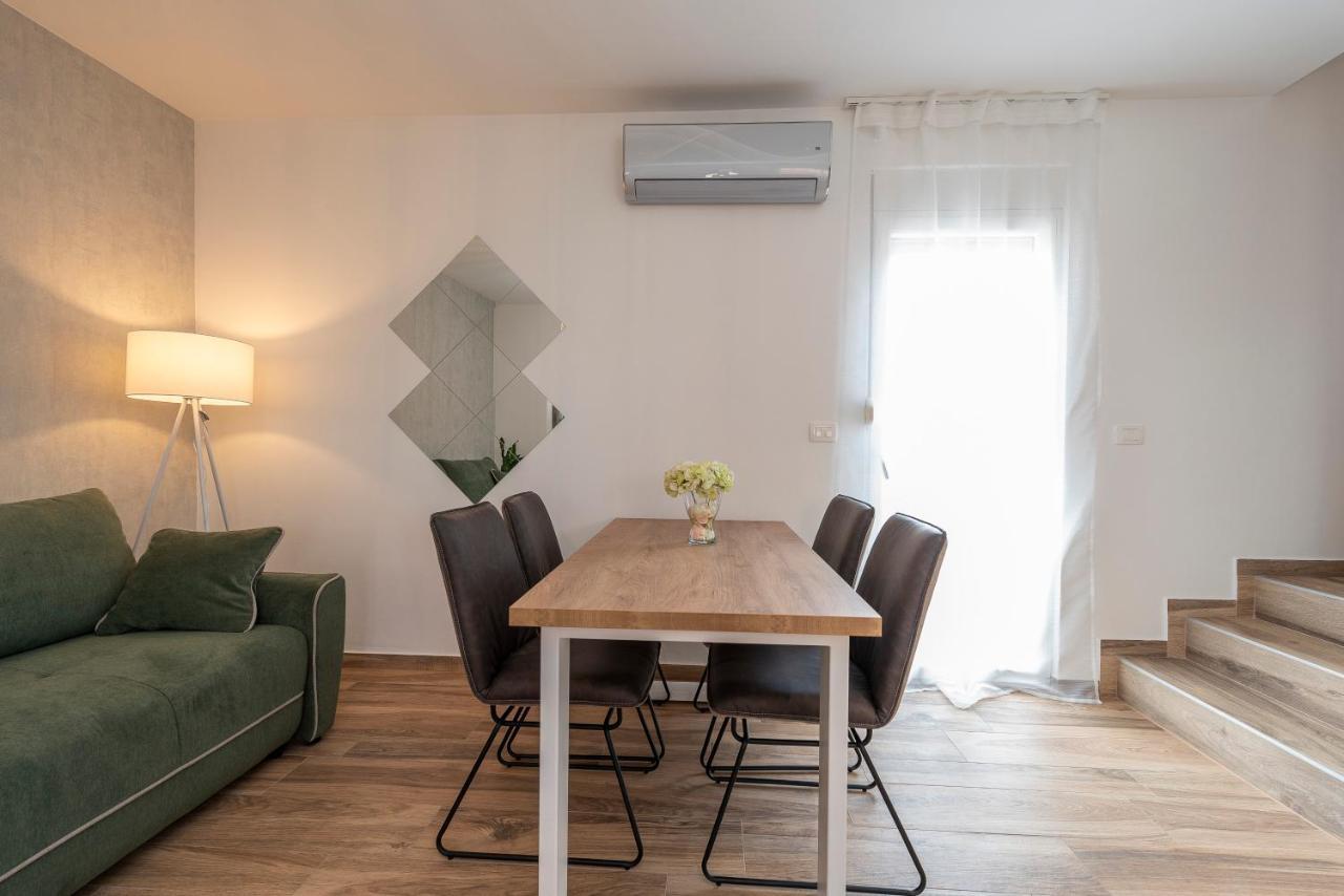 Luxury Apartments - La Vir 1 & 2 Dış mekan fotoğraf
