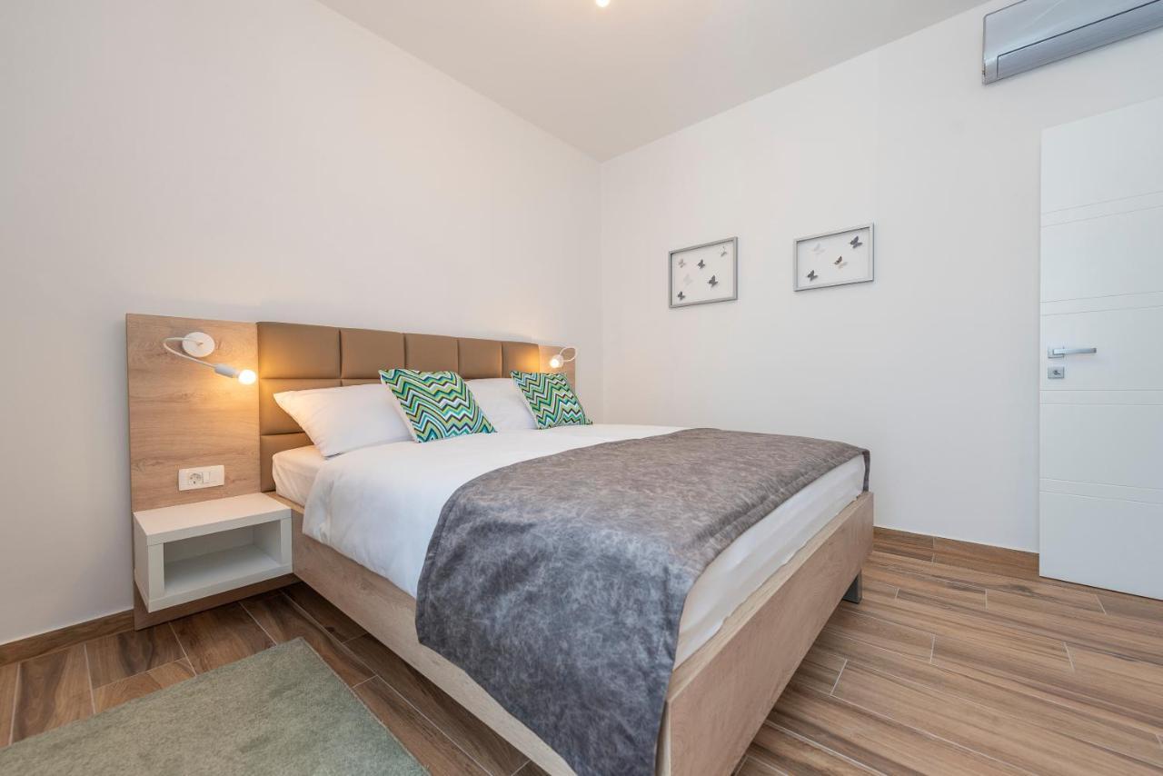 Luxury Apartments - La Vir 1 & 2 Dış mekan fotoğraf